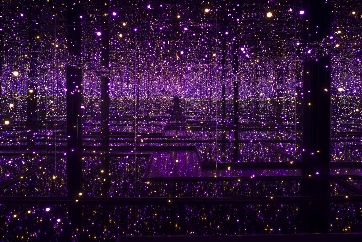 Yayoi Kusama's Infinity Mirrored Room Returns To David Zwirner